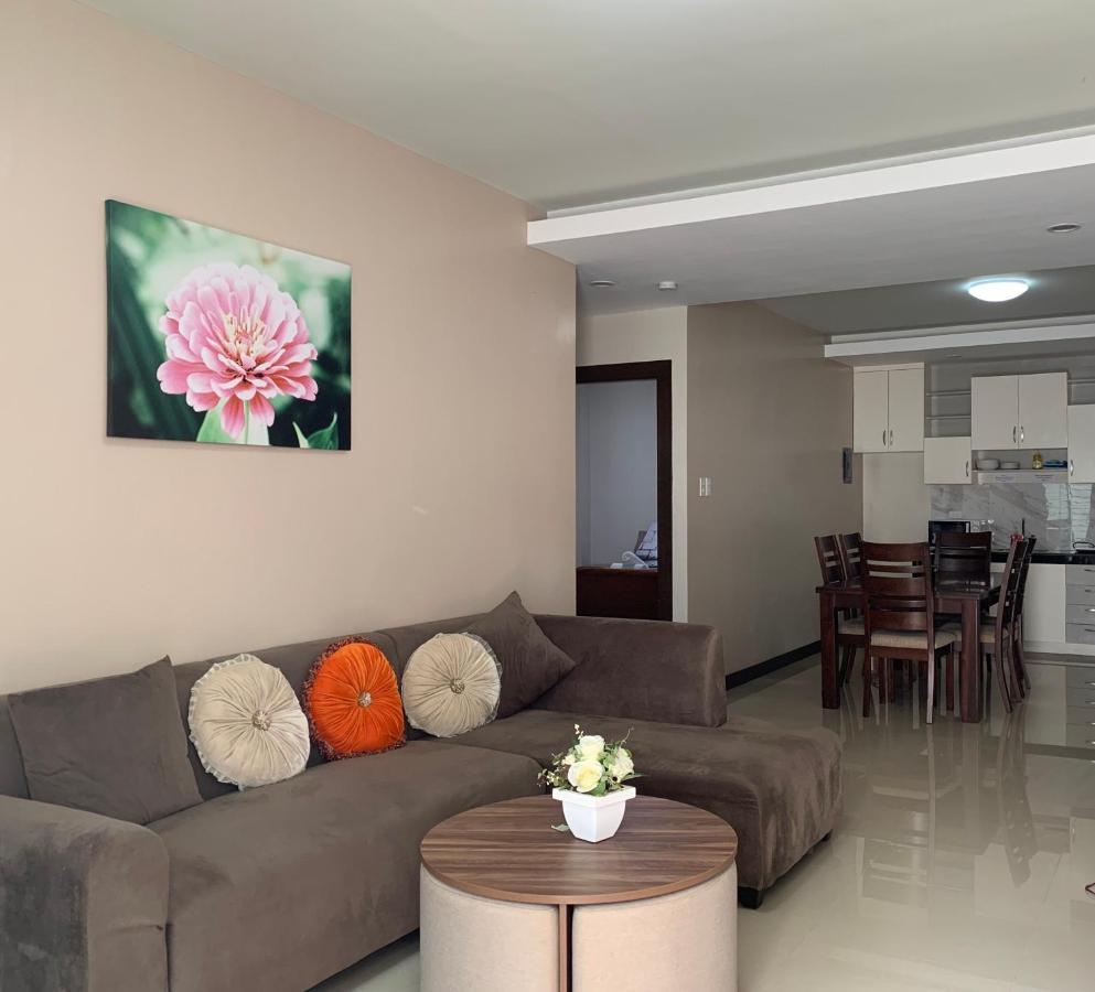 Sajo Plaza & Residences Iloilo City Ngoại thất bức ảnh